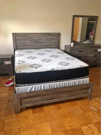 GRAB IT NOW!! Wooden Bed Room Set Available in Queen And King