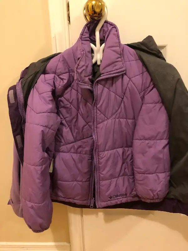 Girls Purple Columbia 2-in-1 Winter Jacket size 7/8 in Kids & Youth in Ottawa - Image 3