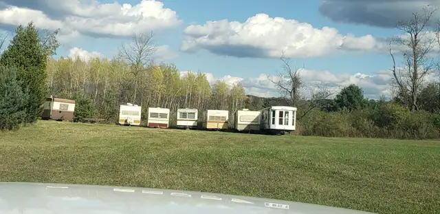 80 camper trailers parts windows doors tiny homes sheds living in RV & Camper Parts & Accessories in Barrie - Image 2