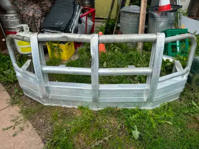 ALUMINUM FRONT "MOOSE" BUMPER, FROM A DIESEL DODGE TRUCK, ASKING $ 1000 , ONE MINOR DENT ONLY. PLEAS...