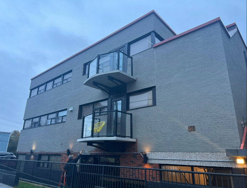 Loft 2 bed 1 bath Aug 1 in south end SJ Long Term Rentals Saint