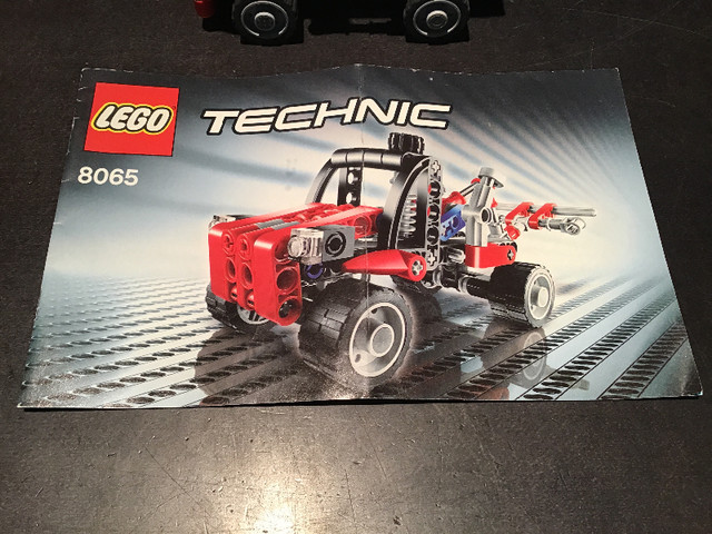 LEGO Technic 8065 Mini Container Truck in Toys & Games in Bedford - Image 3