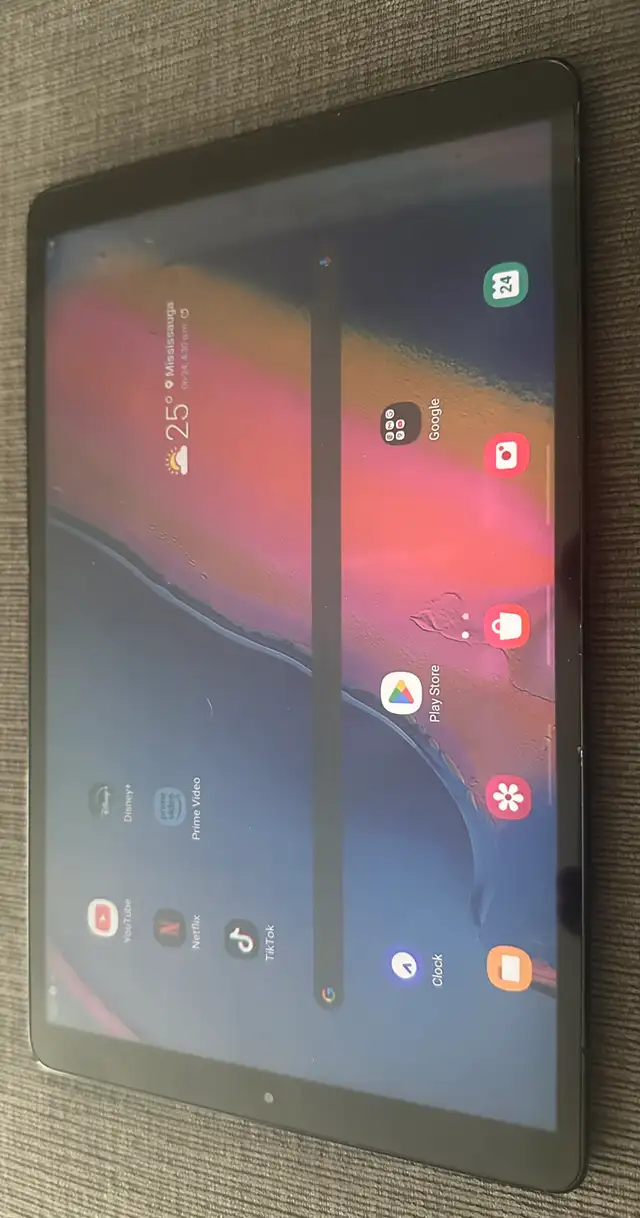 Samsung Tab A in iPads & Tablets in Oakville / Halton Region - Image 2