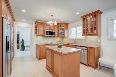 It is available as long as you see this ads *** Clean 1-bedroom & private washroom just for a single...