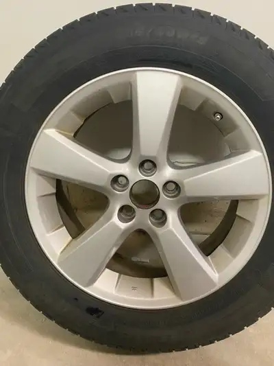 Michelin X-Ice 235/60R18 dot 4711 winter tires and Lexus alloy rims. Previously used on a Lexus RX35...