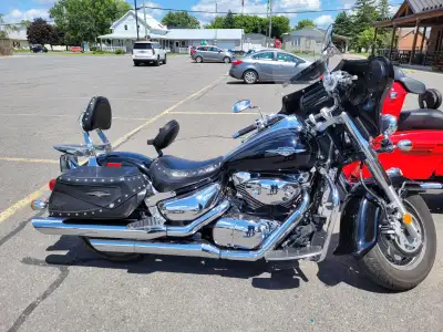 Suzuki Boulevard C90 2006 1500CC Saddle bags, driver back rest, passenger back rest and baggage rack...