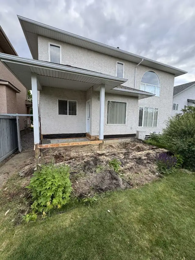 Decks, railings, stairs and fences.. in Decks & Fences in Edmonton - Image 7