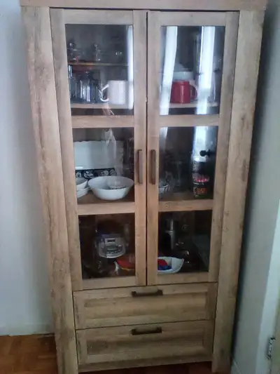 Moving sall, View more