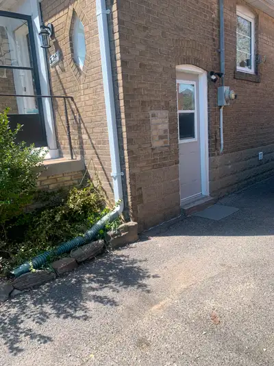 Avenue & Lawrence Ave W  1 Bed 1 Bath apt for rent $1.799
