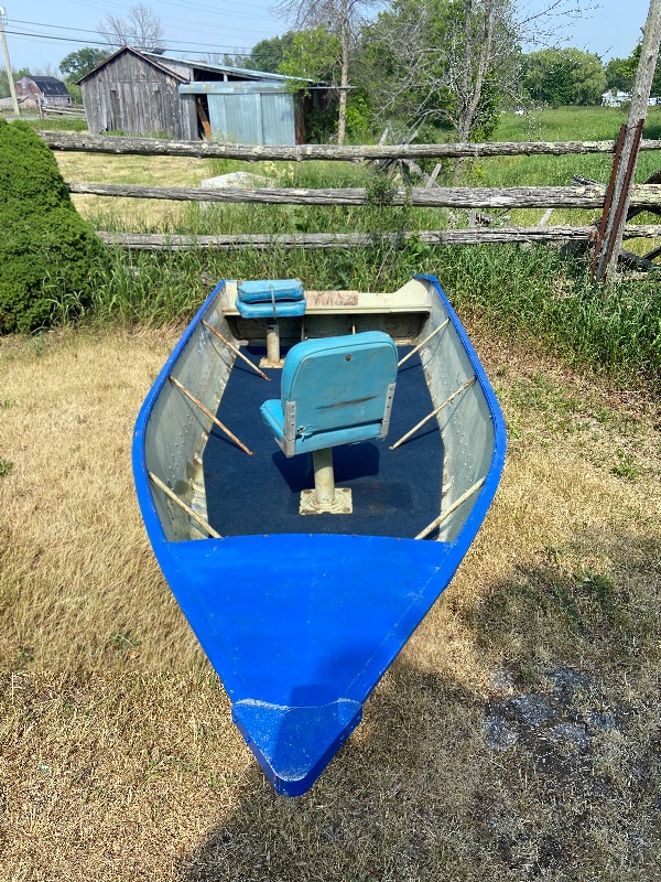 14ft Aluminum boat Powerboats & Motorboats Kingston Kijiji