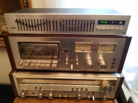 Vintage Realistic 31-2009 Twelve Band Stereo Frequency Equalizer