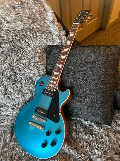 2018 Gibson Les Paul Classic, View more