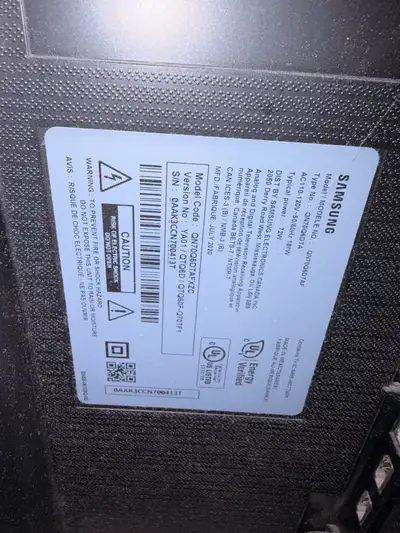 70” Samsung TV - QN70Q6DTA - Broken, View more