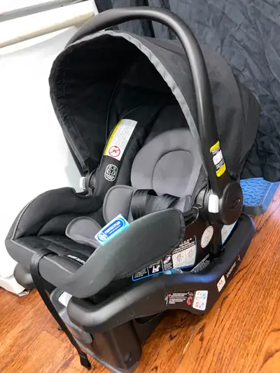 Graco SnugRide 35 Lite LX Infant Car Seat + Base – 2026, View more