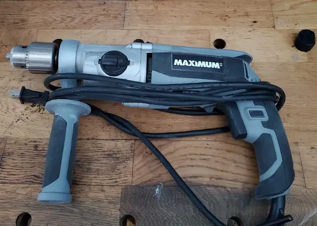 Maximum 1/2" hammer drill. in Power Tools in Barrie - Image 3
