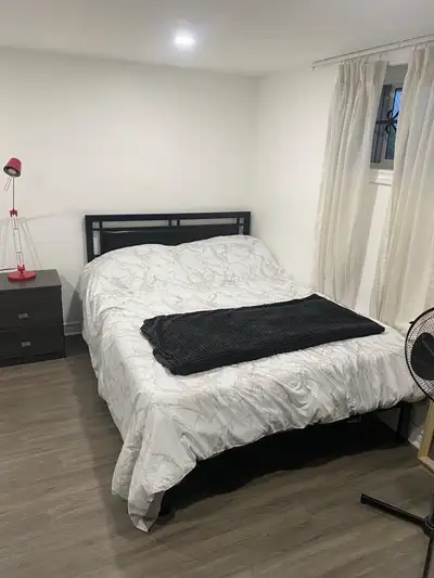 All-Inclusive Room in Scarborough – 1 Month Only – $1000