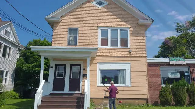 Room for rent in City center in Long Term Rentals in Saint John - Image 9