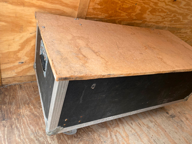 Large Roadcase For Drum Hardware, Lighting, Cables, etc. in Drums & Percussion in Kitchener / Waterloo - Image 4