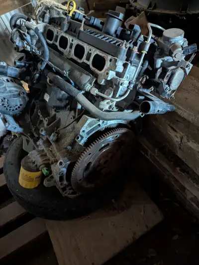 Selling good engine removed from 2013 Ford Focus. Was running last fall. Stored over winter in shed....