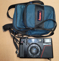 Nikon AF L35 camera with case