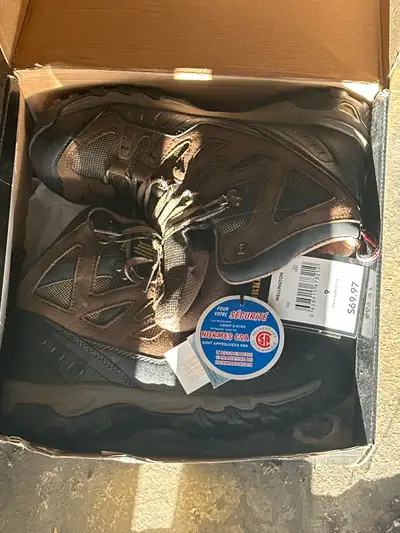 Steeltoes brand new Size 9 M, View more
