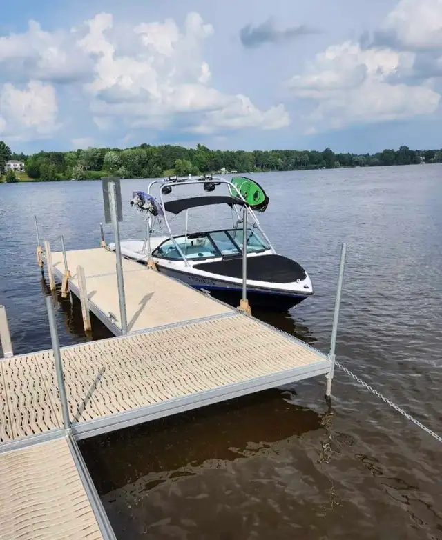 Air Nautique 216 Team in Powerboats & Motorboats in Drummondville - Image 3