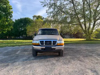 1999 ford ranger XLT 4x4 with the 4.0l. Bought it in November as a project but never got around to i...