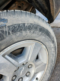 2 truck tires 275/65R18