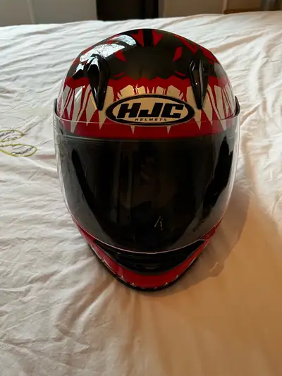 Casque de moto pour enfant. HJC CL-Y Zuky. Grandeur : L (53 - 54 cm). Comme neuf, utilisé quelques f...