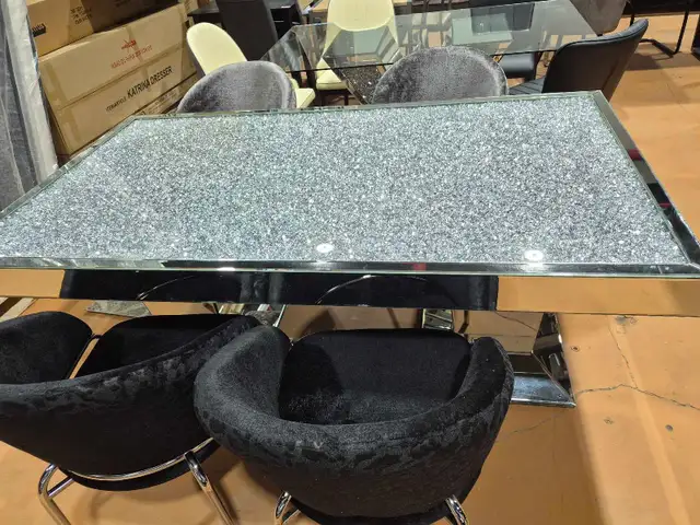 liquidation  in Multi-item in City of Montréal - Image 10