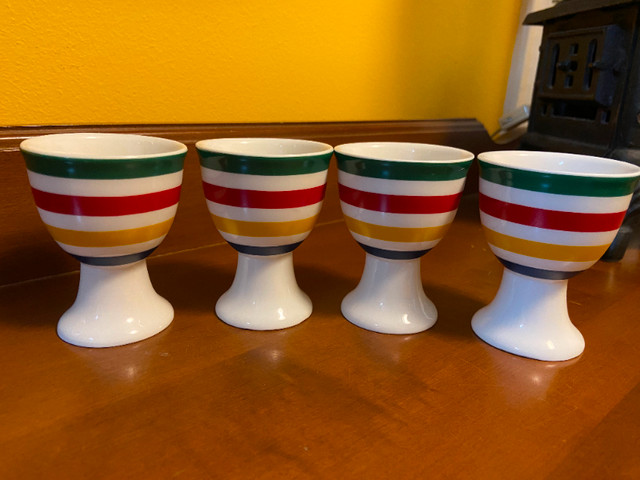Set of 4 Egg Cups Lord and Taylor Porcelain Striped Hudson Bay in Arts & Collectibles in Oshawa / Durham Region - Image 4