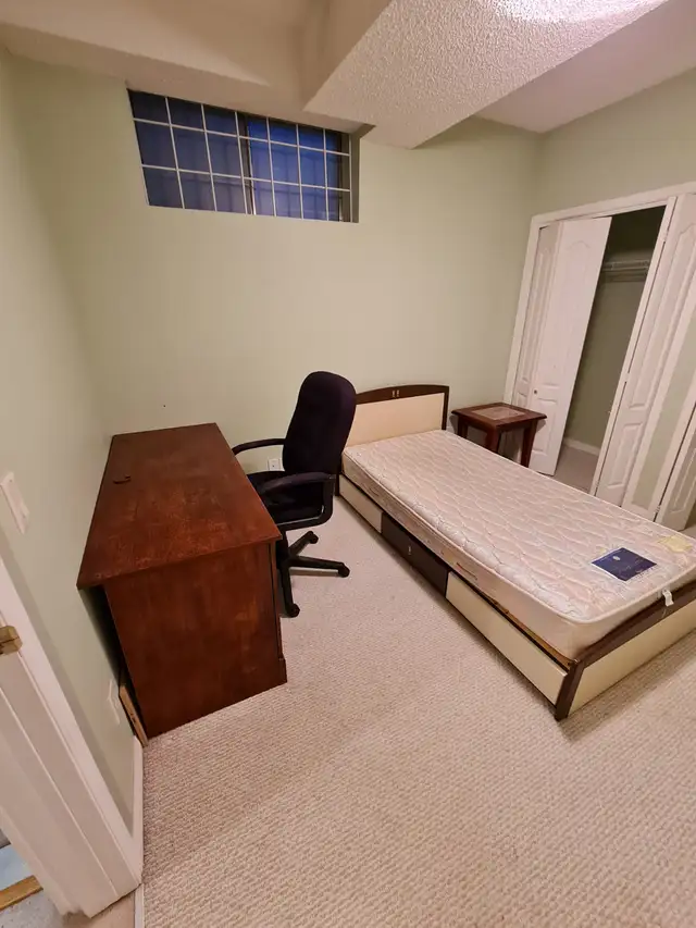 CCC (Calm, Clean, & Convenient) rental rooms in NW Calgary in Alberta in Canada - Image 6