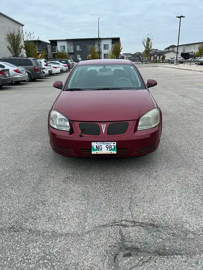 2009 PONTIAC G5 FRESHLY SAFETIED PRISTINE CONDITION!! SUPER LOW KMS!! CLEAN TITLE NO ACCIDENTS PRIVA...