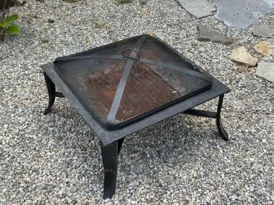 Fire pit - best offer!, View more