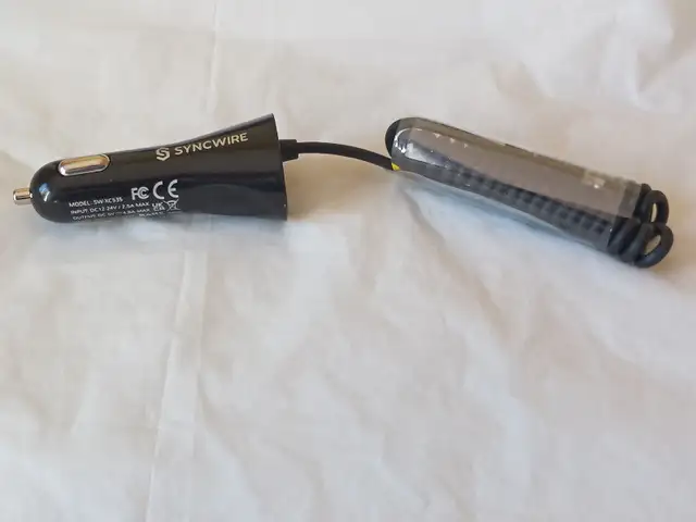 Syncwire Car Charger for iPhone in Cell Phone Accessories in City of Toronto - Image 2