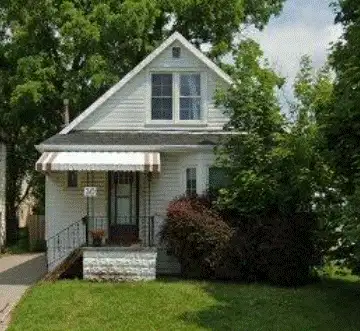Female Student Rental - 10 min walk from McMaster