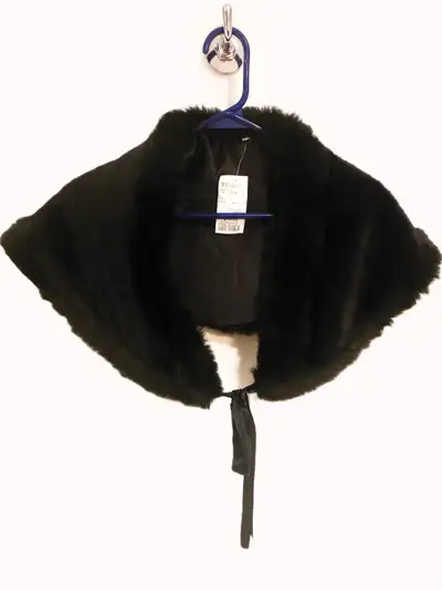 NEW WOMEN'S FAKE FUR BLACK TIE UP SHOULDER EVENING WRAP SHAWL, View more