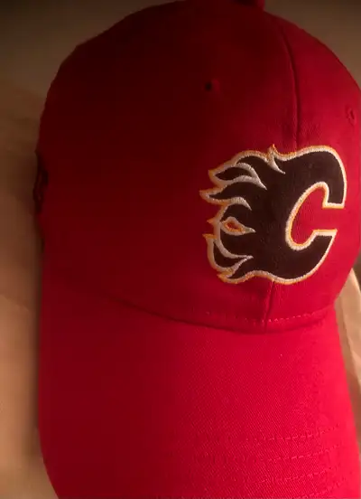 Brand new NHL Calgary Flames Cap