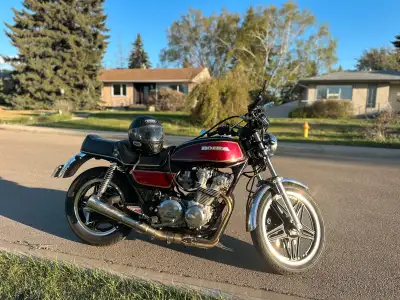 IF ADD IS UP IT MEANS ITS AVAILABLE . This beautiful bike needs a new home, it’s been very well main...