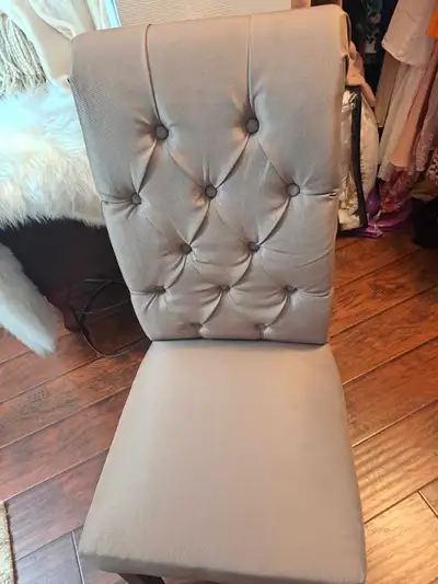 button tufted chair, View more