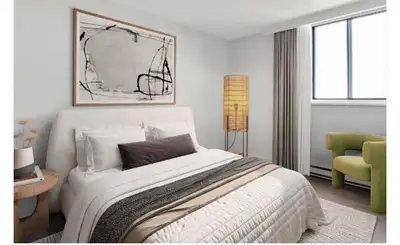 Room available– Females Only 20 Deerfield Dr, Ottawa | Available Sept 1 Quiet shared room in 2-bedro...