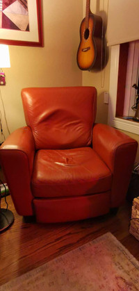 Free Natuzzi Leather recliner chair