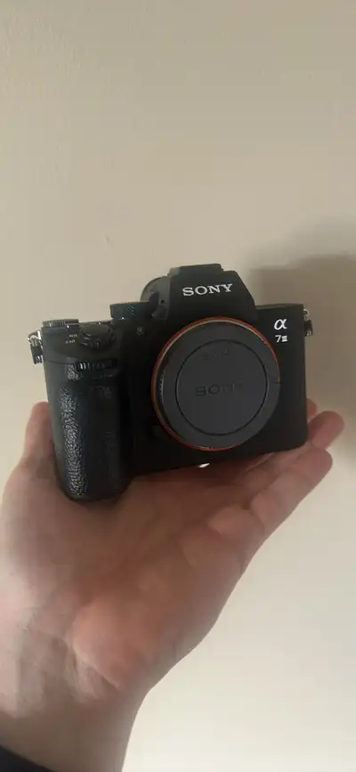 Awesome Sony Alpha a7 III full-frame mirrorless camera body. brand new, got it off amazon a little o...