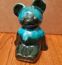Vintage Blue Mountain Pottery, Bear Bank 
