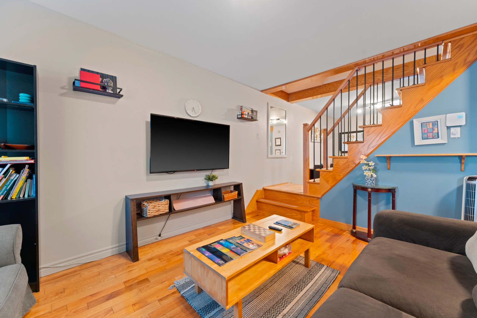 5 BEDROOM HOUSE WITH BACKYARD IN THE HEART OF HOMA. PRICE NEGO — photo 2