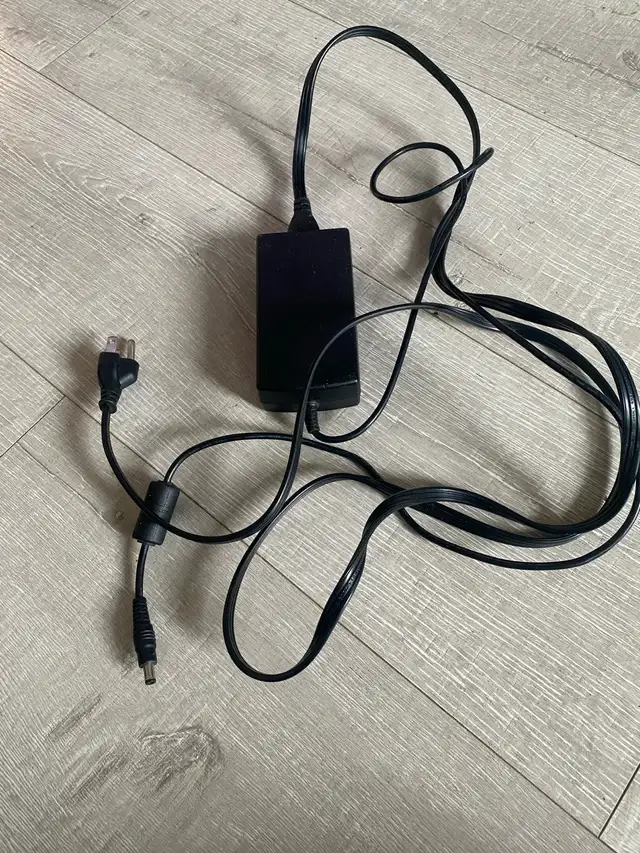 APD AC Power Adapter 12V 5A 60W – DA-60N12600048662155120644