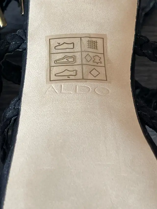 ALDO - Women’s 8 - High Heels • Gorgeous Leather Heels in Women's - Shoes in Kitchener / Waterloo - Image 10
