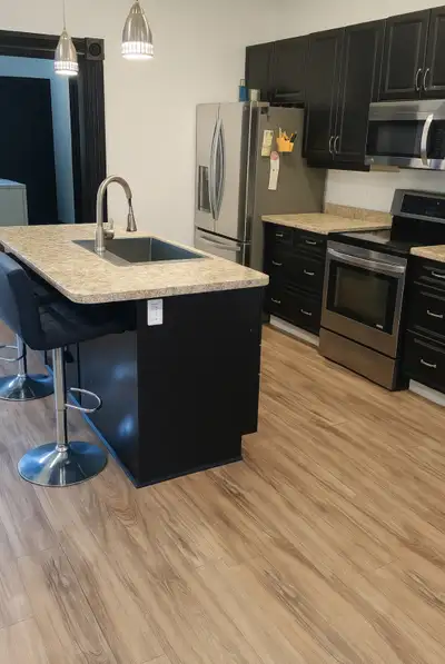 1 Bedroom Available in a 4 Bedroom Suite - July 1st, 2025