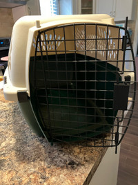 Petmate Deluxe Dog\Cat Carrier 