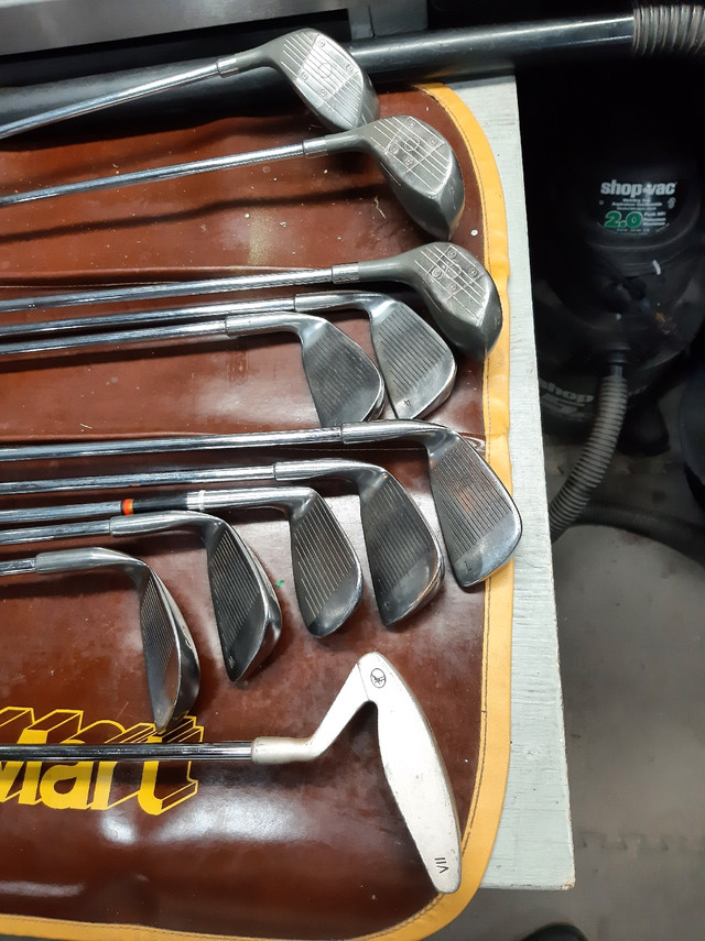 12 pce golf set by MacGregor in Other in Winnipeg - Image 4